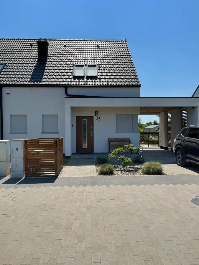 Villa Haus Nathalie Trzęsacz Exterior foto
